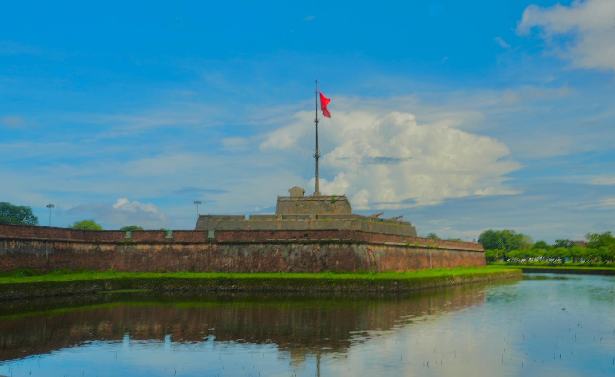 Fortress and Moat