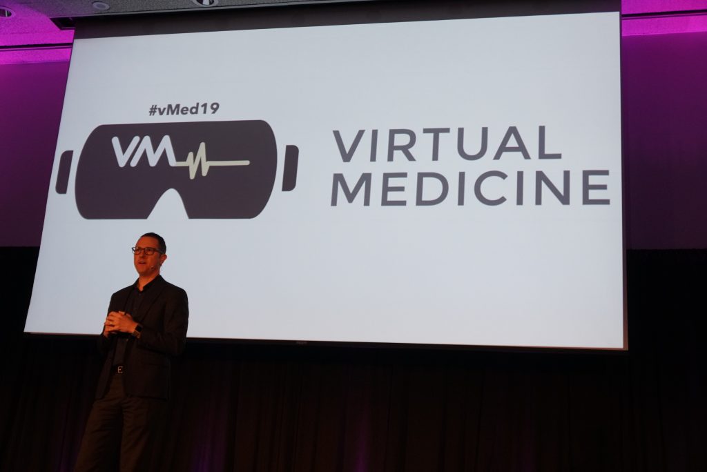 Virtual Reality Technology Appled to Healthcare