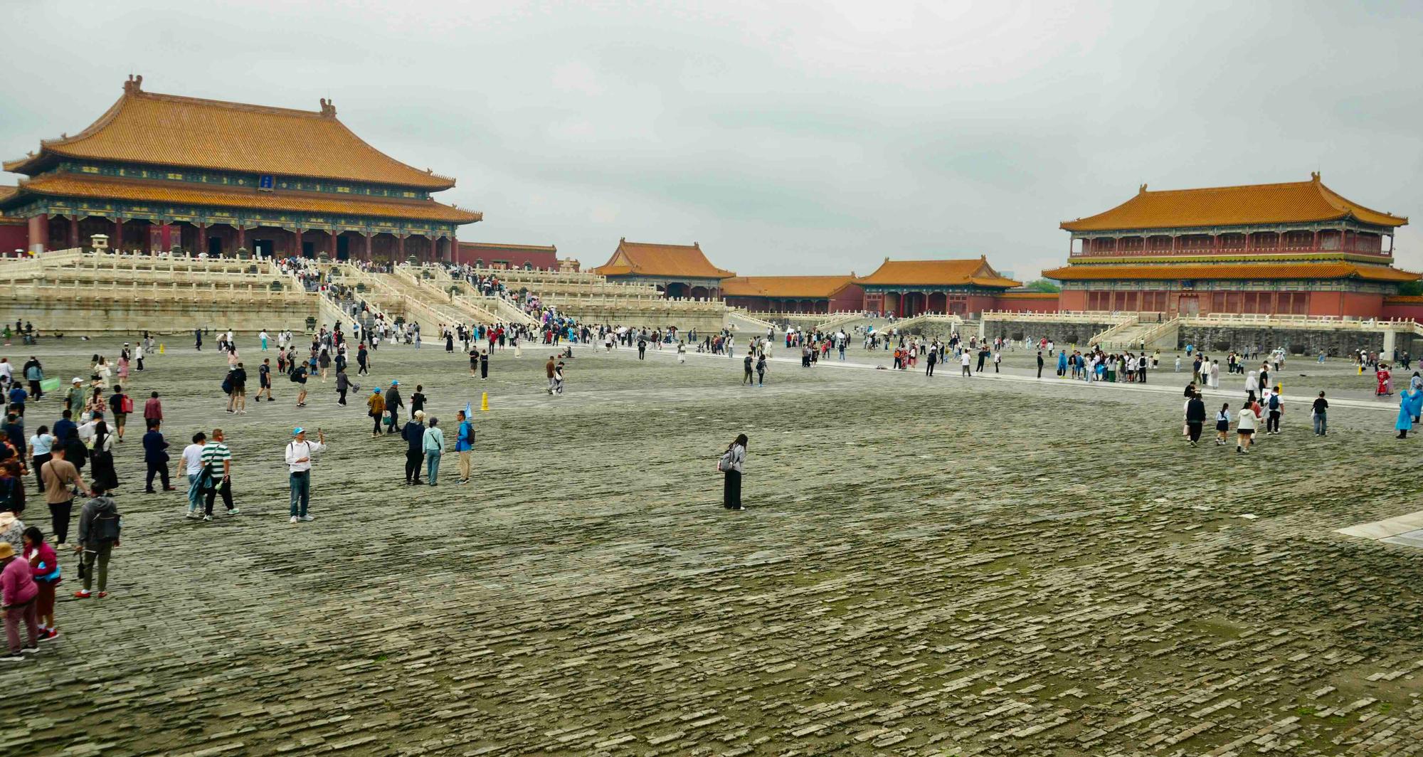 Forbidden City courtyard 